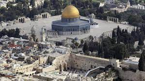 El Muro de los Lamentos y la Explanada de las Mezquitas en Jerusalén