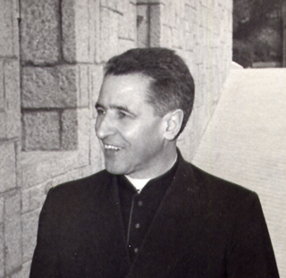 Mons. Guerra Campos.  El Pastor bueno